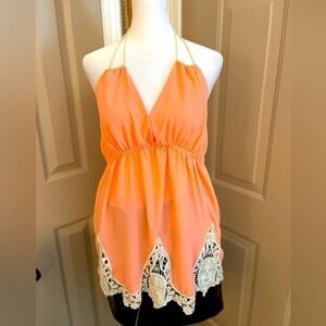 Illa Illa vintage coral halter top with cream crochet lace inserts Size M